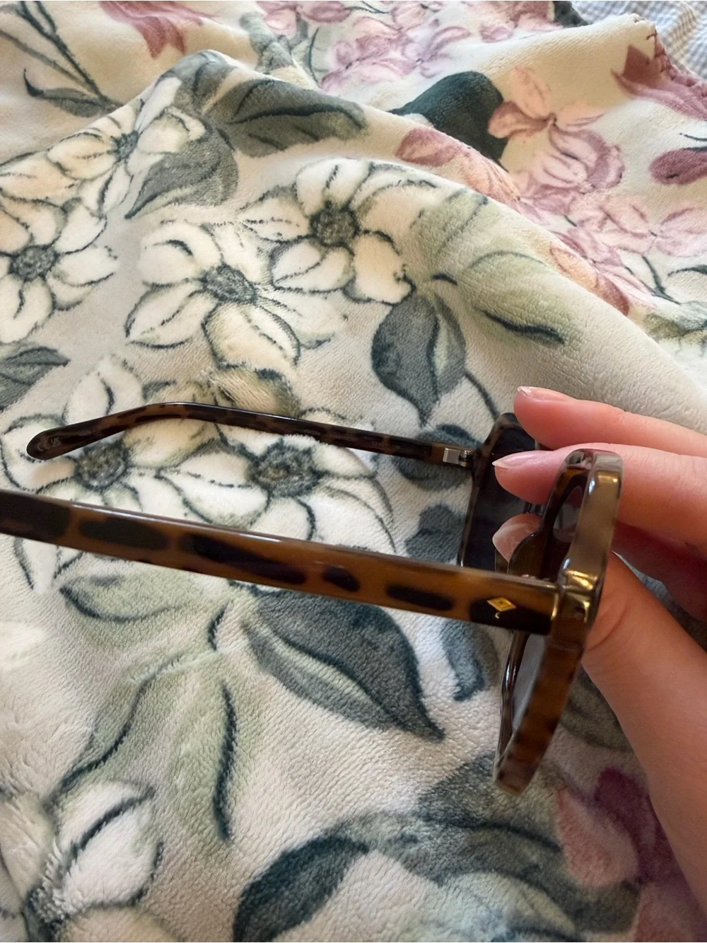 Fossil FW204 Women’s Sunglasses Tortoise Brown 53-17-139 NEW Authentic